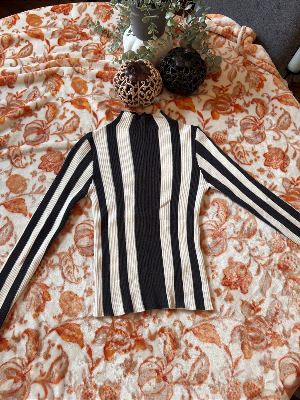 Striped Rib-Knit Mock Neck Sweater - Black & ivory size small